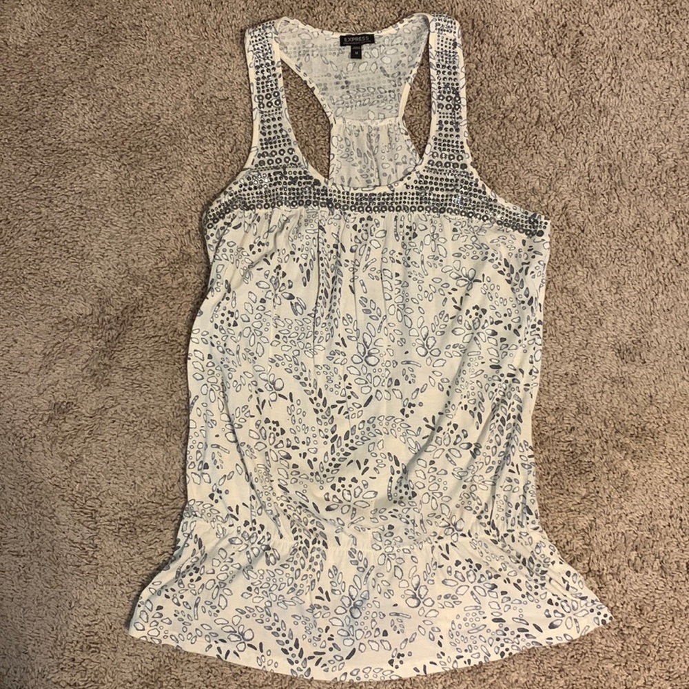 EXPRESS tank top with printed and grommet detail Size M